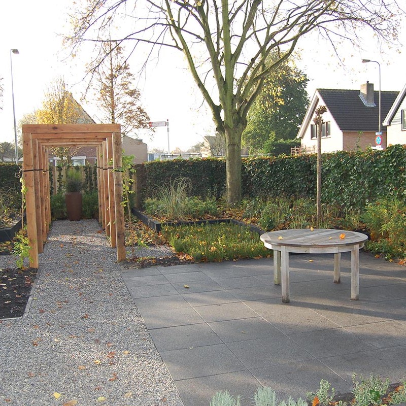 Tuin met Eikenhouten pergola - 1 van 19